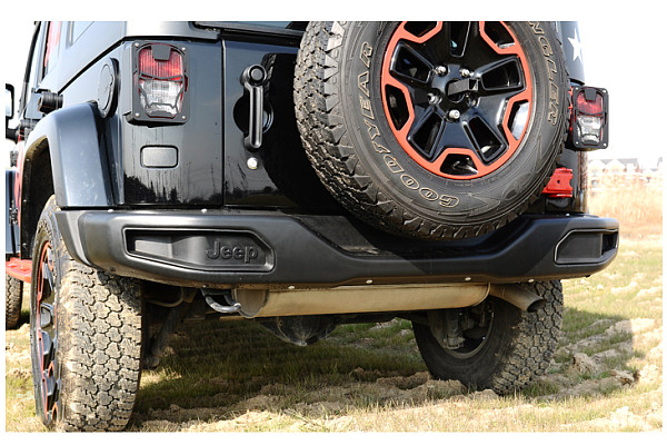 Picture of a Combo Kit: 10th Anniversary Rubicon Style Front and Rear Bumper Number 4