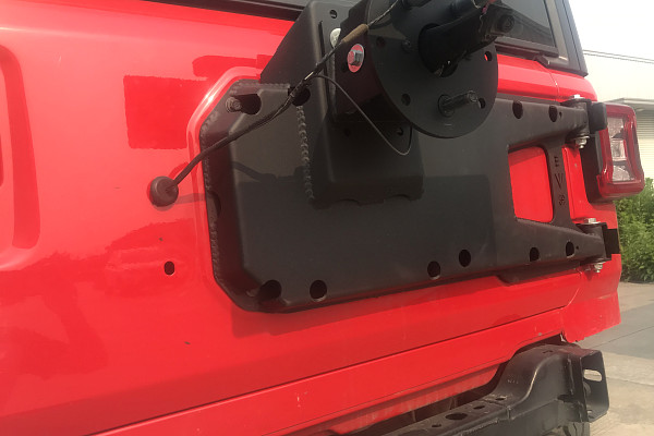 Picture of a Jeep Wrangler JL EVO Style Oversized Spare Tire Mounting Bracket Kit Number 7